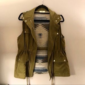 Aztec Utility Vest | Hunter Green